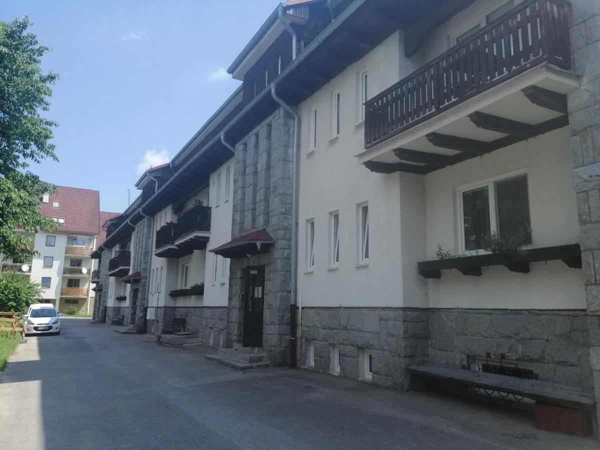 Apartman Akodoma Tatranska Lomnica Bagian luar foto