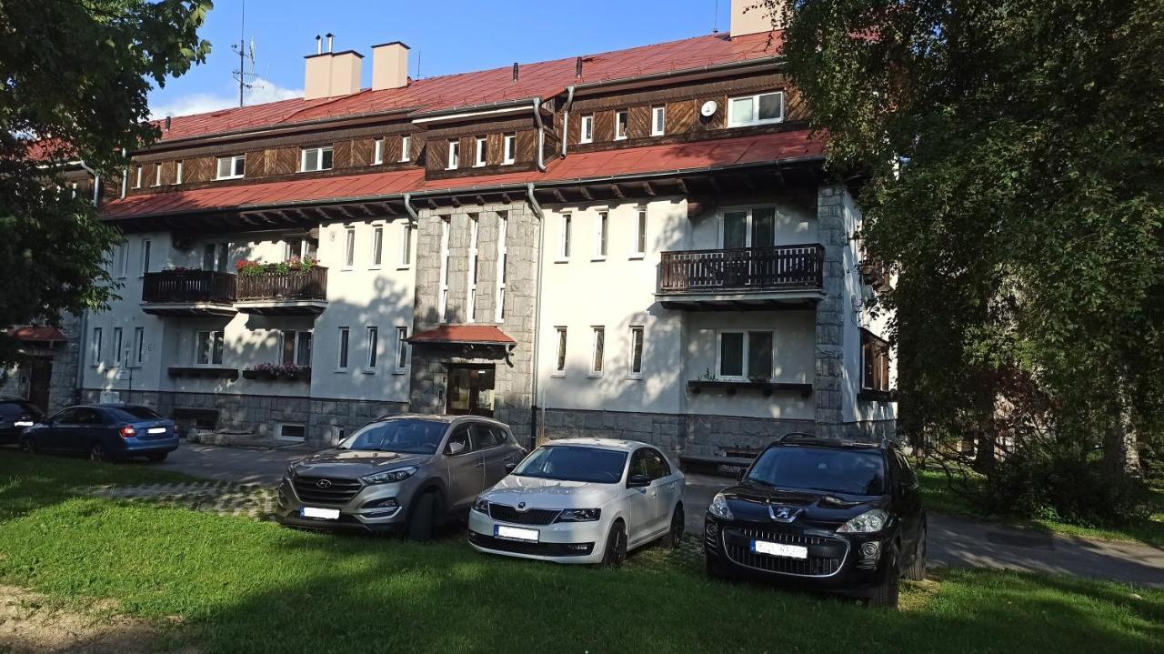 Apartman Akodoma Tatranska Lomnica Bagian luar foto